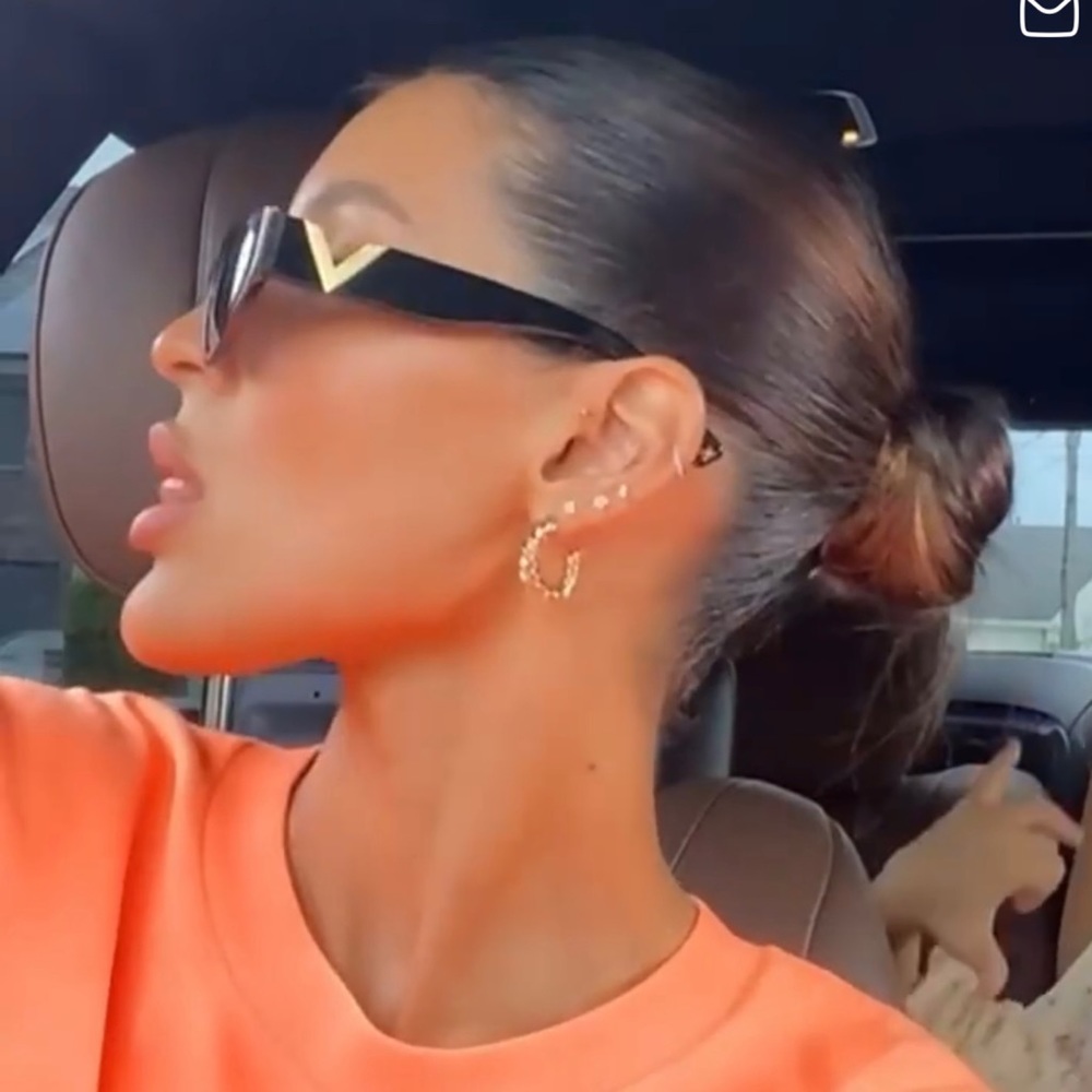 FASHION SUNGLASSES - Picture 8 of 9